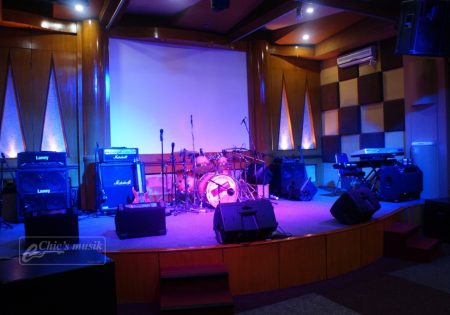 chics concert hall